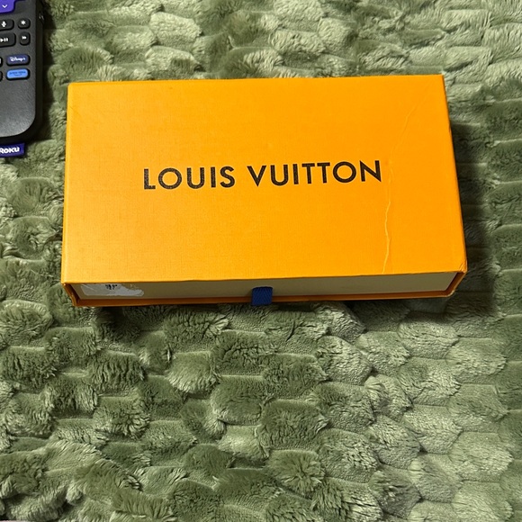Louis Vuitton Accessories - Louis Vuitton Signature Orange Box